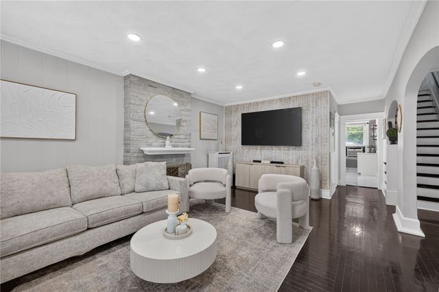 83 Myrtle Avenue, Cranston, RI 02910