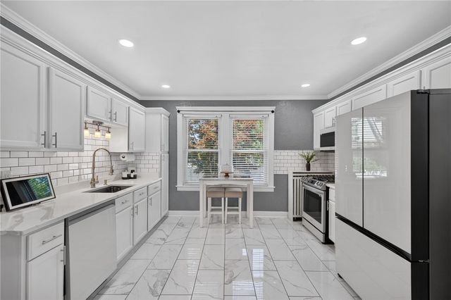 83 Myrtle Avenue, Cranston, RI 02910