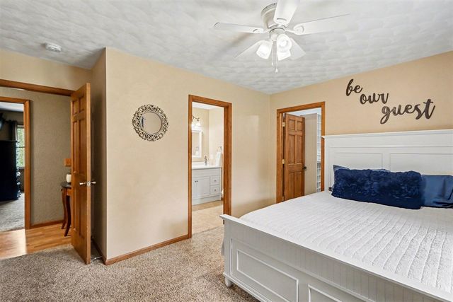 2828 W F Avenue, Kalamazoo, MI 49009