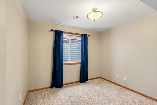 2828 W F Avenue, Kalamazoo, MI 49009