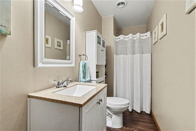 2828 W F Avenue, Kalamazoo, MI 49009