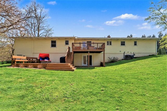 2828 W F Avenue, Kalamazoo, MI 49009