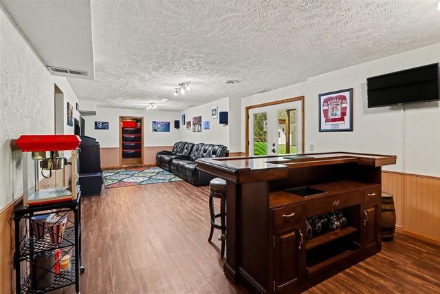 2828 W F Avenue, Kalamazoo, MI 49009
