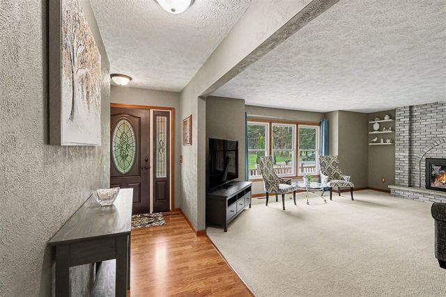 2828 W F Avenue, Kalamazoo, MI 49009