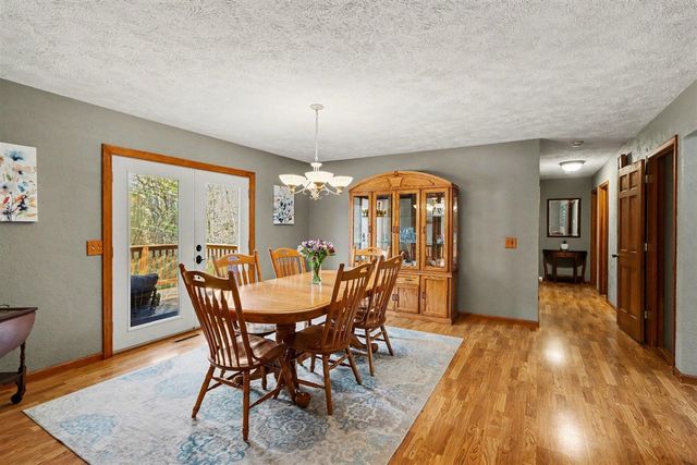 2828 W F Avenue, Kalamazoo, MI 49009