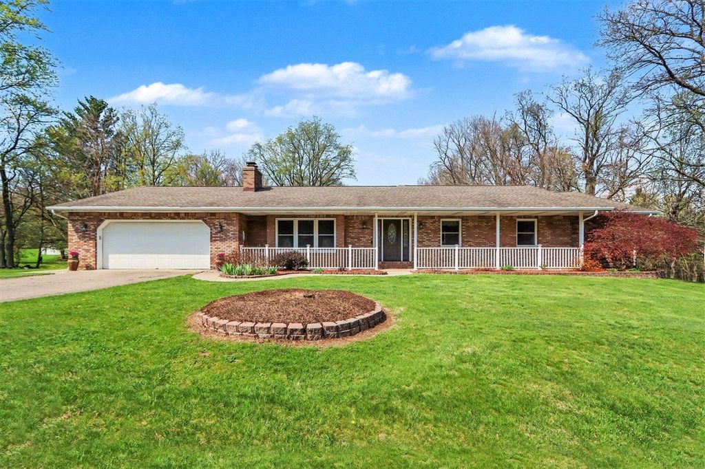 2828 W F Avenue, Kalamazoo, MI 49009