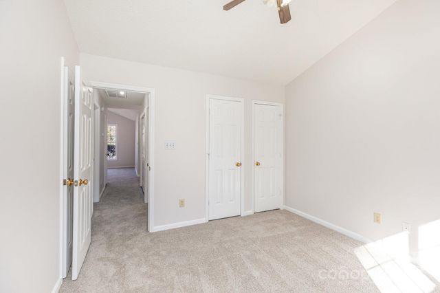 6104 Steelewood Place, Charlotte, NC 28269