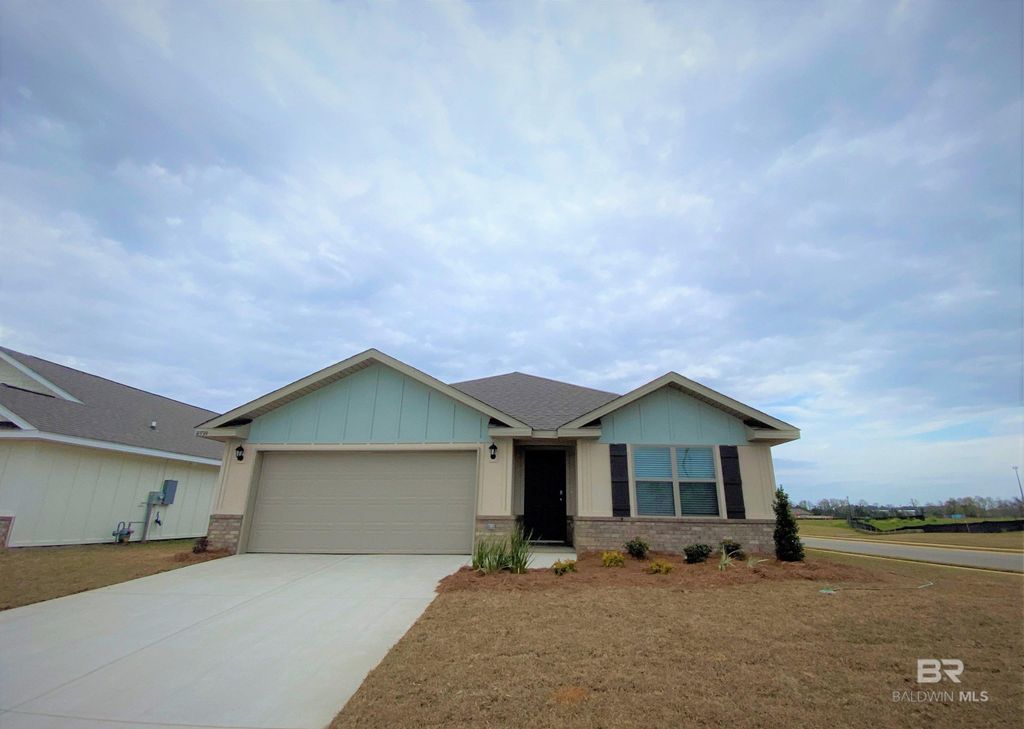 8359 Harmon Street, Daphne, AL 36526