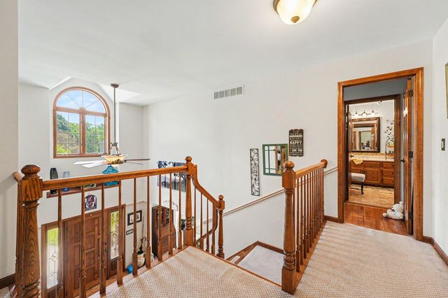 9260 Franklin Drive, St. John, IN 46373
