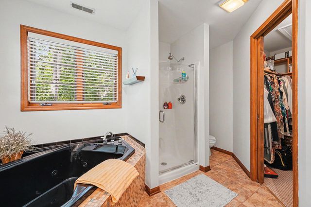 9260 Franklin Drive, St. John, IN 46373