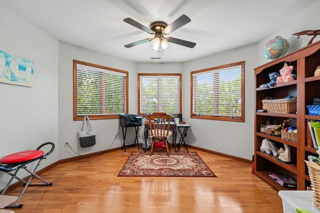 9260 Franklin Drive, St. John, IN 46373