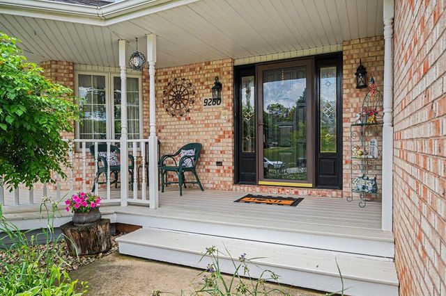 9260 Franklin Drive, St. John, IN 46373