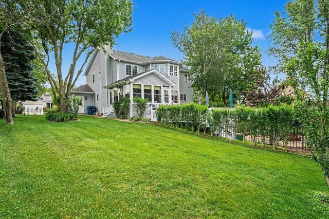 9260 Franklin Drive, St. John, IN 46373