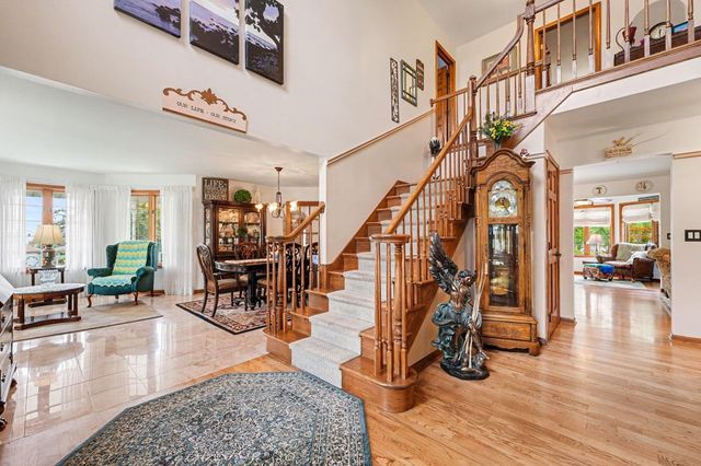 9260 Franklin Drive, St. John, IN 46373