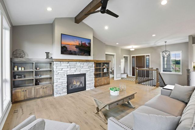 41xx 159th Avenue NE, Ham Lake, MN 55304