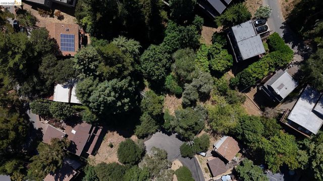 6488 Westover DR, Oakland, CA 94611