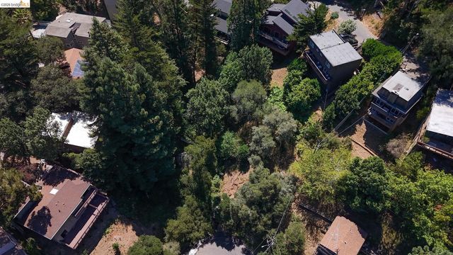 6488 Westover DR, Oakland, CA 94611