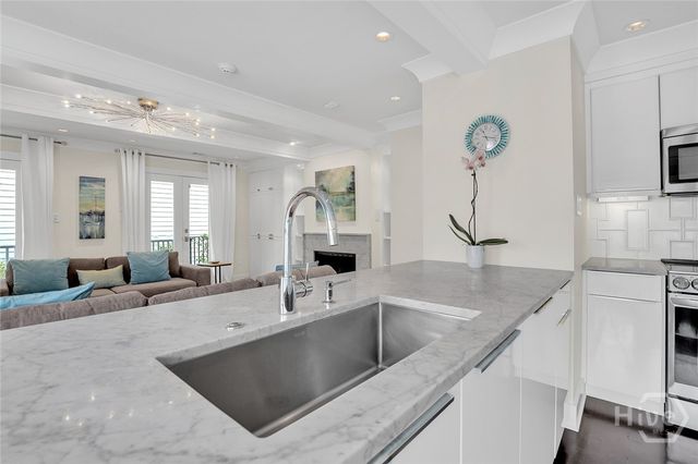 231 Houston Street, Savannah, GA 31401