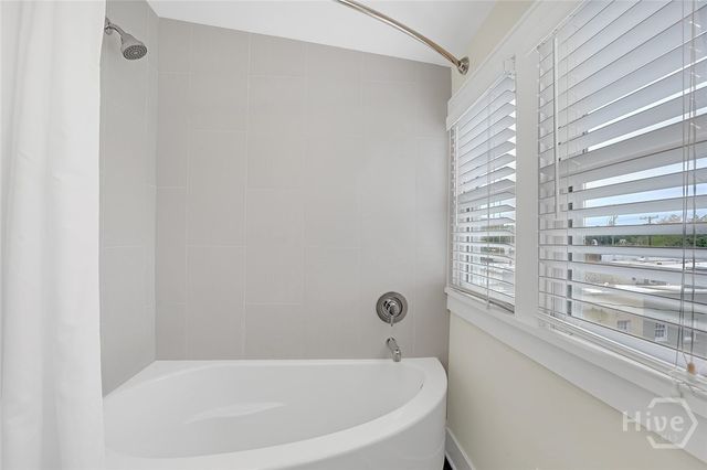 231 Houston Street, Savannah, GA 31401