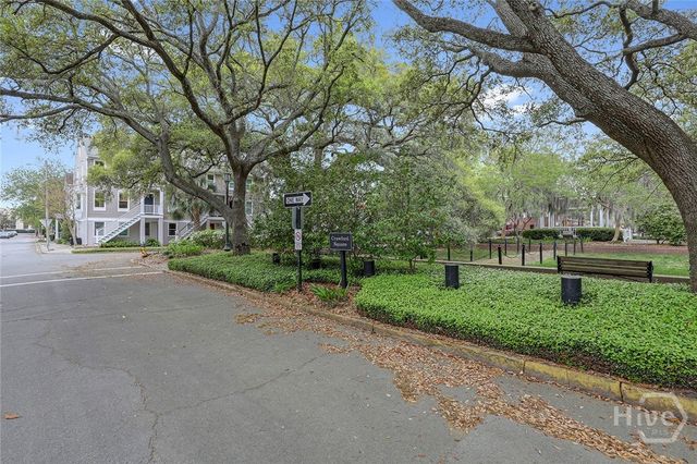 231 Houston Street, Savannah, GA 31401