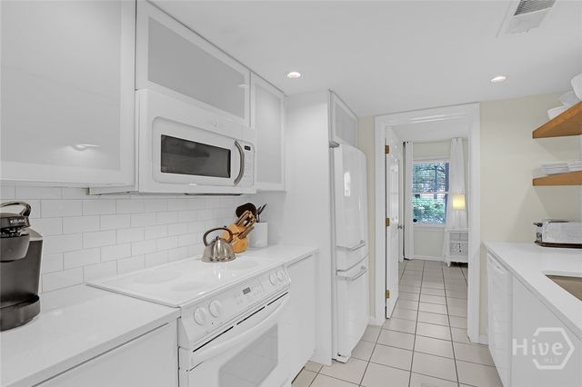 231 Houston Street, Savannah, GA 31401