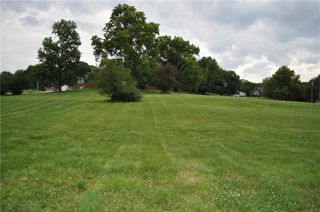 4311 Hidden Valley Drive, St Joseph, MO 64506