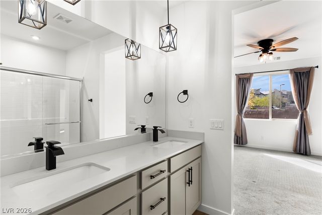 633 Infinity Ridge Street, Las Vegas, NV 89138