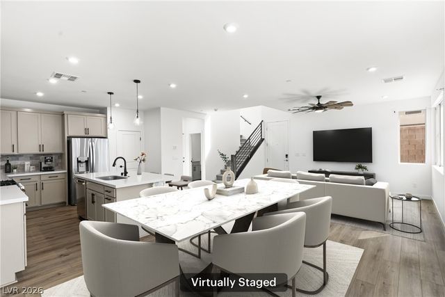 633 Infinity Ridge Street, Las Vegas, NV 89138