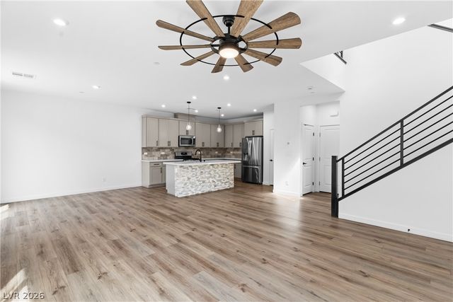 633 Infinity Ridge Street, Las Vegas, NV 89138