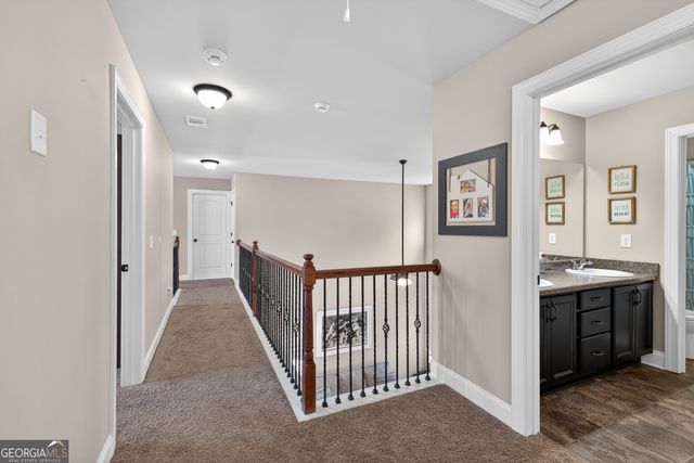 65 Kimberly Way, Hull, GA 30646