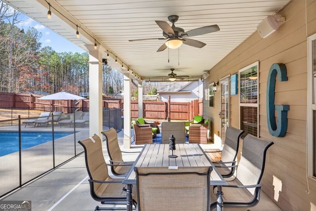 65 Kimberly Way, Hull, GA 30646