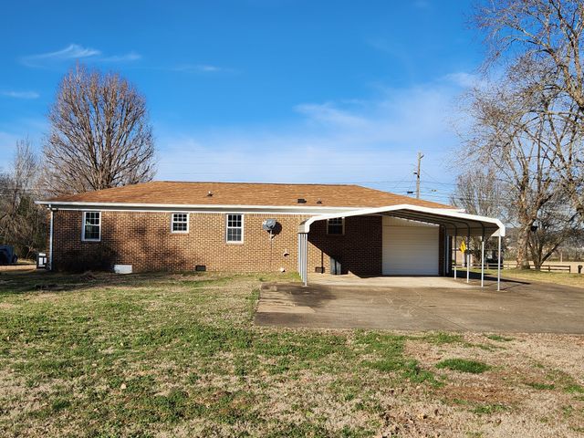 1715 Vales Mill Rd, Pulaski, TN 38478