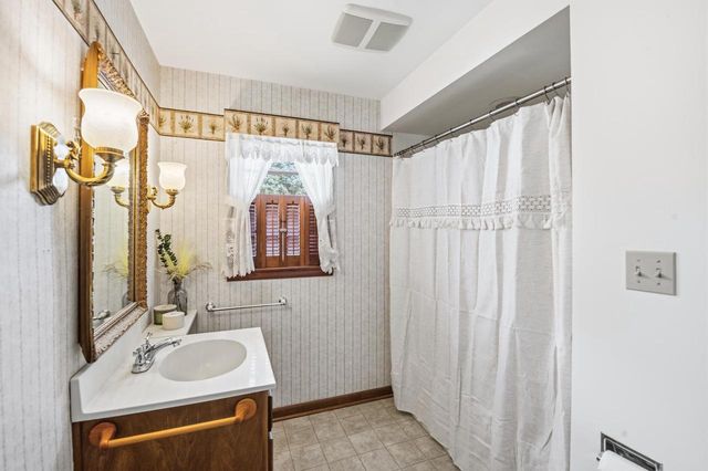 344 COOLIDGE STREET, Green Bay, WI 54301