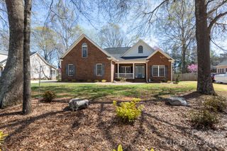 1525 Garrett Landen Drive, Clover, SC 29710