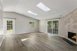 91 Stanley DR, Newport News, VA 23608