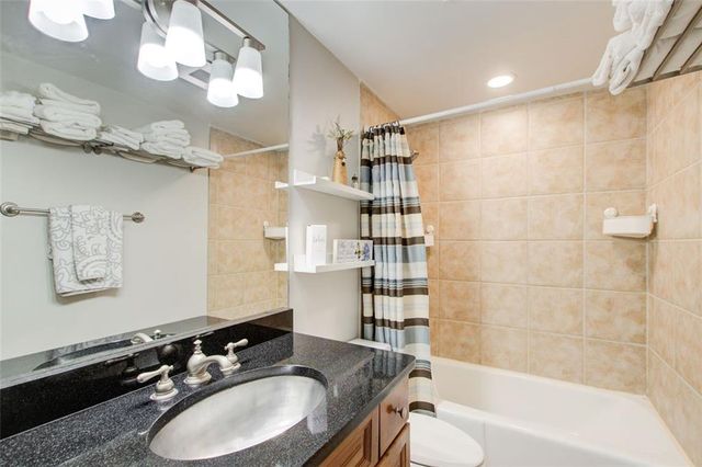 2479 Peachtree Road NE 304, Atlanta, GA 30305