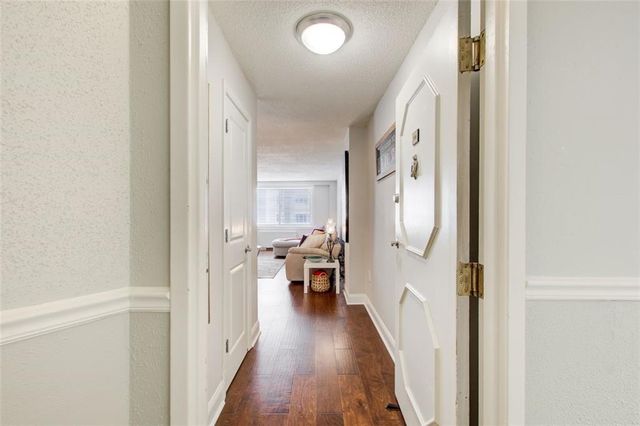 2479 Peachtree Road NE 304, Atlanta, GA 30305