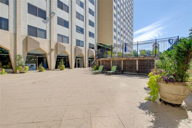 2479 Peachtree Road NE 304, Atlanta, GA 30305
