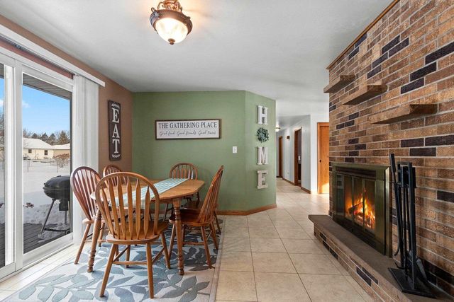 315 JOHNSON STREET, Pulaski, WI 54162