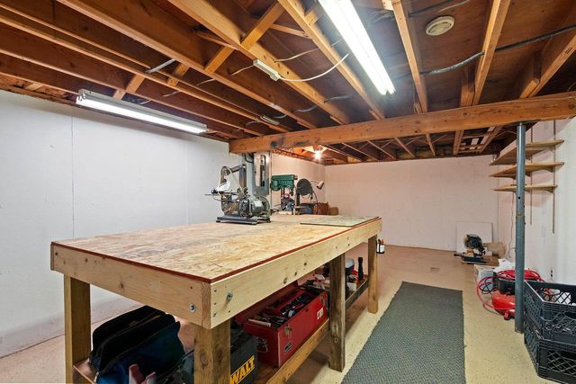 315 JOHNSON STREET, Pulaski, WI 54162