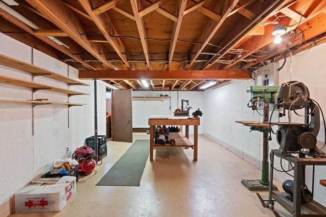 315 JOHNSON STREET, Pulaski, WI 54162