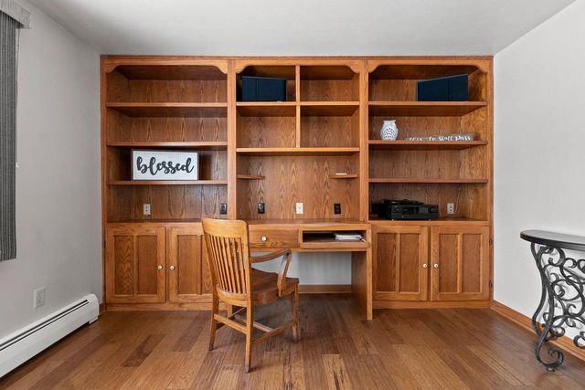 315 JOHNSON STREET, Pulaski, WI 54162