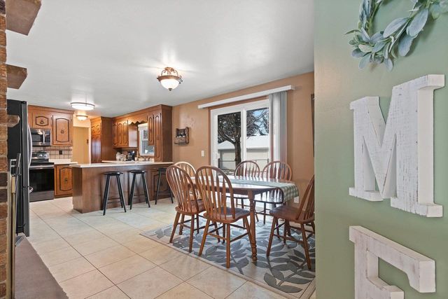 315 JOHNSON STREET, Pulaski, WI 54162