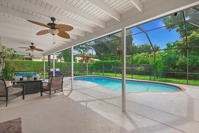 9642 NW 1ST Place, Coral Springs, FL 33071