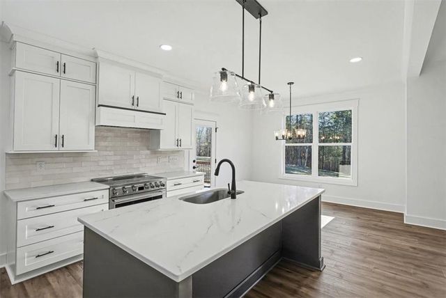 994 Cable Road, Waleska, GA 30183