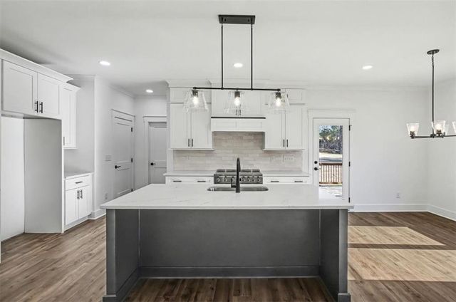 994 Cable Road, Waleska, GA 30183