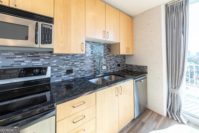 361 17th 1309, Atlanta, GA 30363