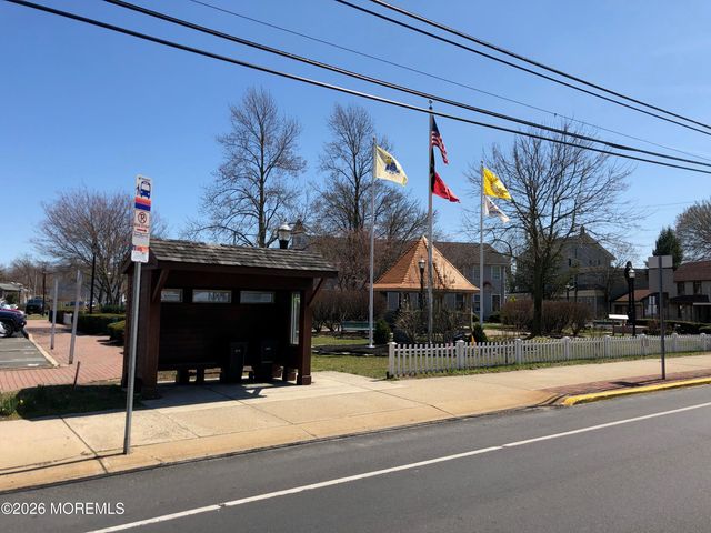 372 N Main Street, Barnegat, NJ 08005