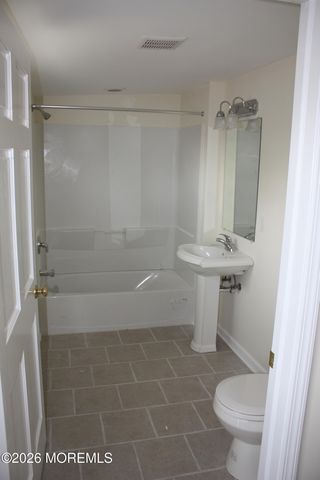 372 N Main Street, Barnegat, NJ 08005