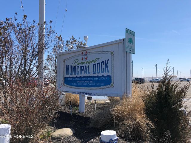 372 N Main Street, Barnegat, NJ 08005